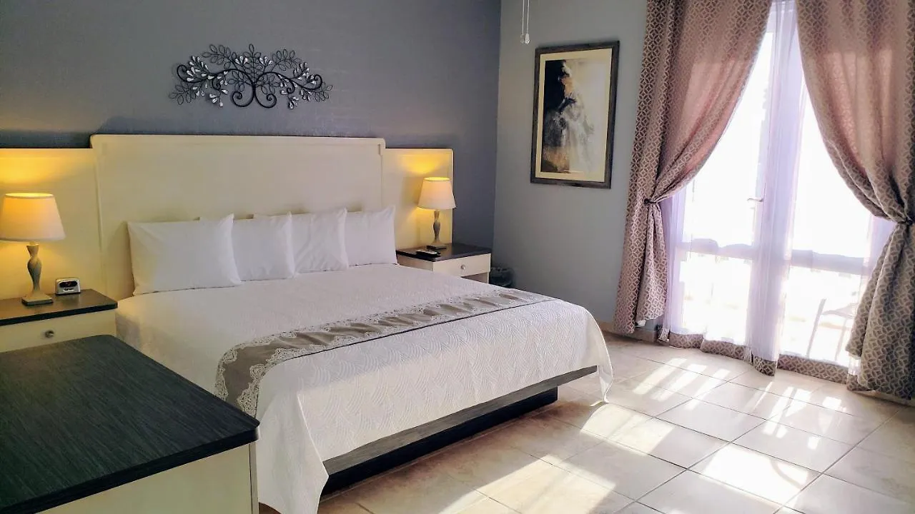 Combate Beach Resort Cabo Rojo 3*,